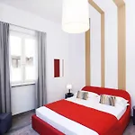 Now Apartments, In The Heart Of شقة فندقية روما