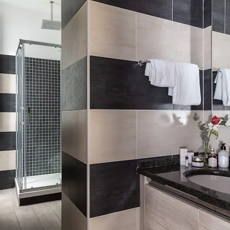 Now Apartments, In The Heart Of Aparthotel