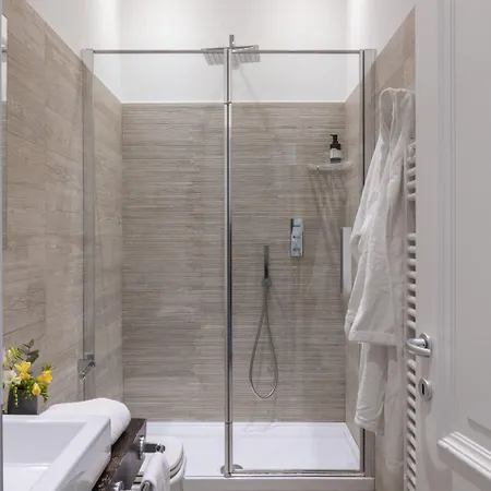 Now Apartments, In The Heart Of 4*