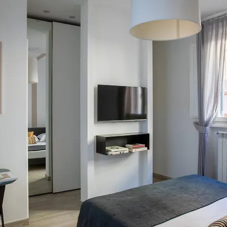 Appart hôtel Now Apartments, In The Heart Of 2*